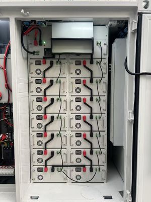 Hvac BESS Moduł akumulatorowy systemu magazynowania energii 51.2V 105AH Rewolucyjna moc 50-500KW Wydajność