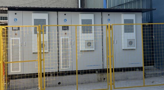 System magazynowania energii z akumulatorami o pojemności 215 kWh i sprawności do 98%